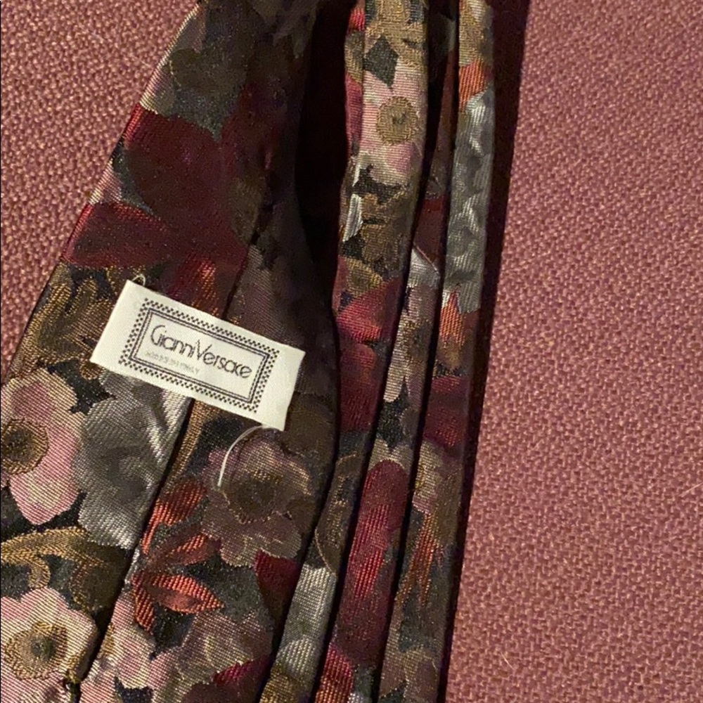 Tie